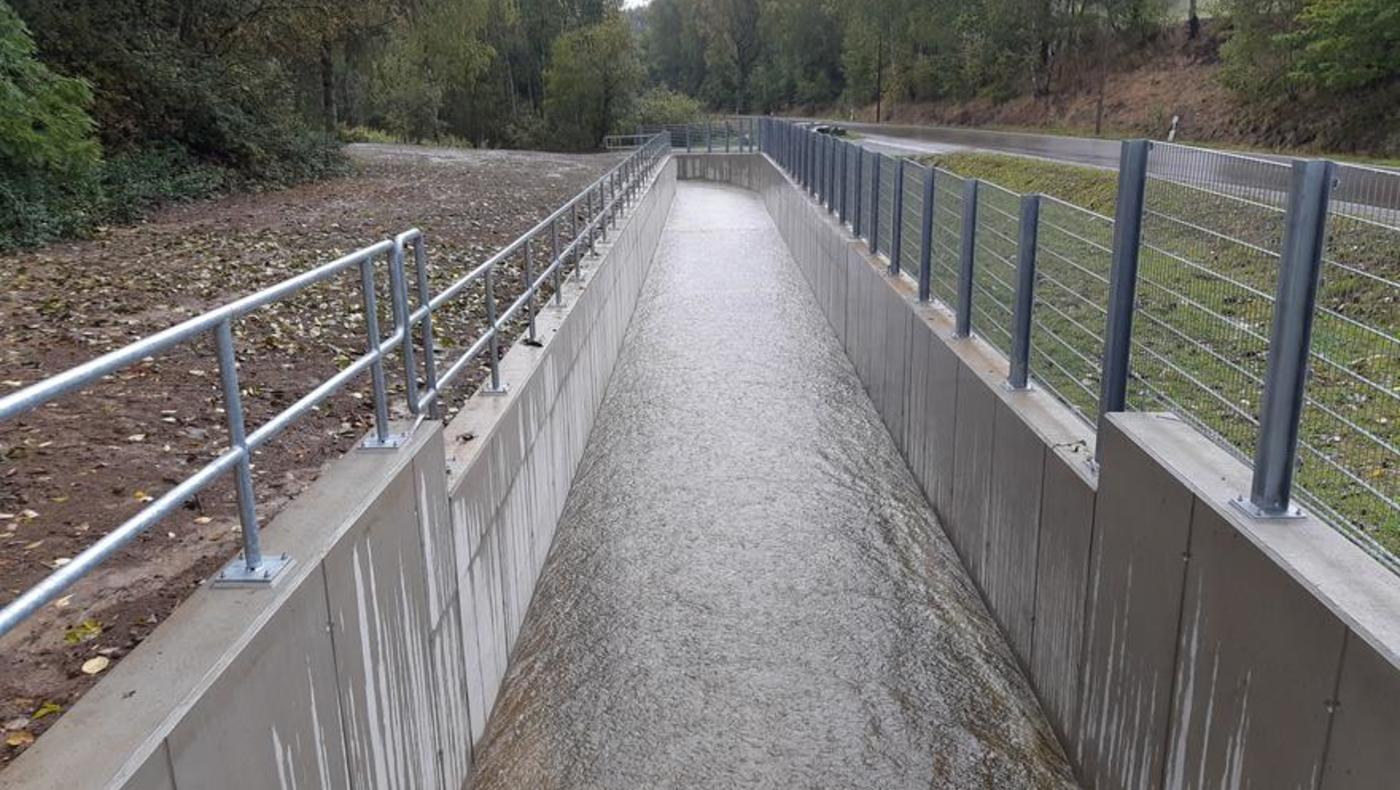 Eiffage Infra-Ost Hochwasserentlastungsanlage in Weißenborn fertiggestellt